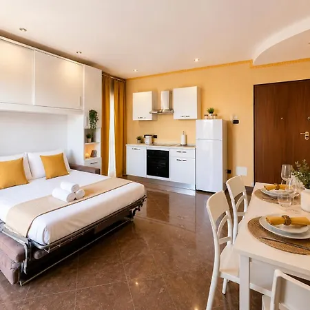 Sea View, Spacious With Terrace Ceriale