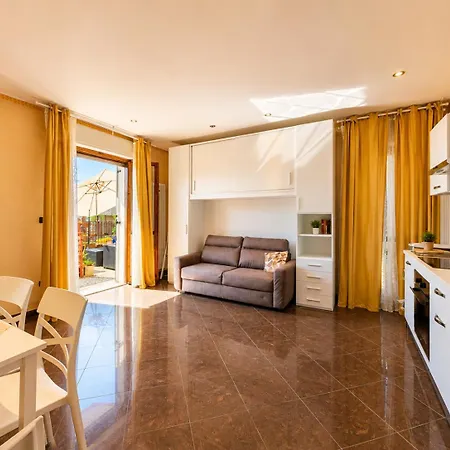 Apartmán Sea View, Spacious With Terrace *
